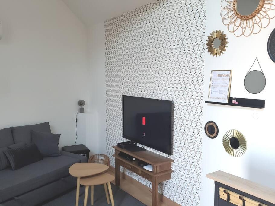 Gite Studio 4 A 6 Personnes Doué-la-Fontaine Eksteriør bilde