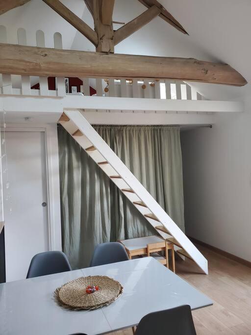 Gite Studio 4 A 6 Personnes Doué-la-Fontaine Eksteriør bilde